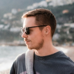 Home Testimonial Skip 02